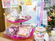 焼き菓子なども