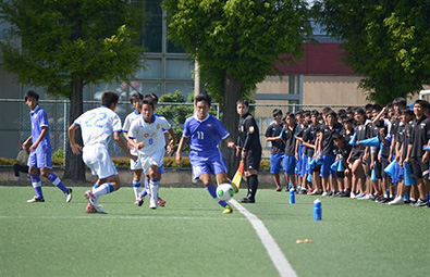 富山第一高校サッカー部　U-18プレミアリーグ（WEST）での試合