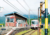 富山地方鉄道　下立駅